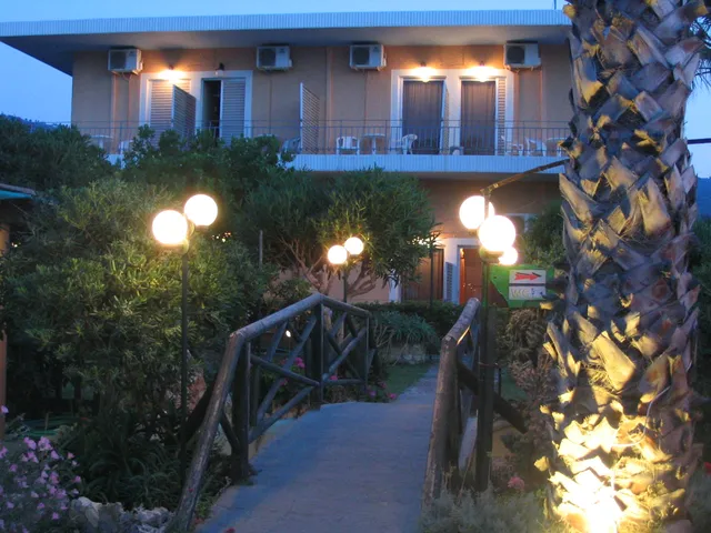 Αγαμέμνων Beach