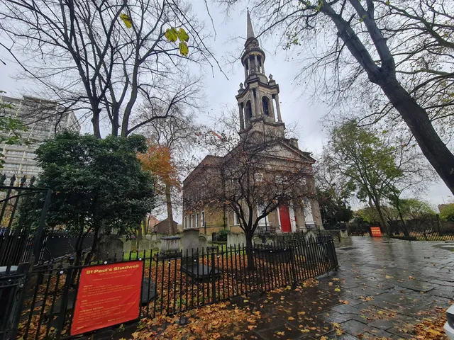 St Paul's, Shadwell