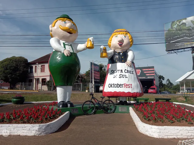 Fritz & Frida - Monumento à imigração germânica