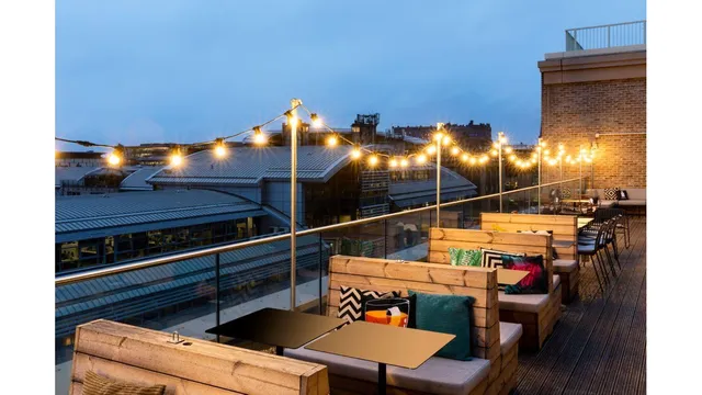 Moxy Edinburgh Fountainbridge