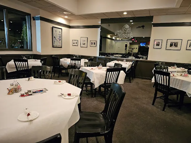 Rose's Restaurant & Lounge