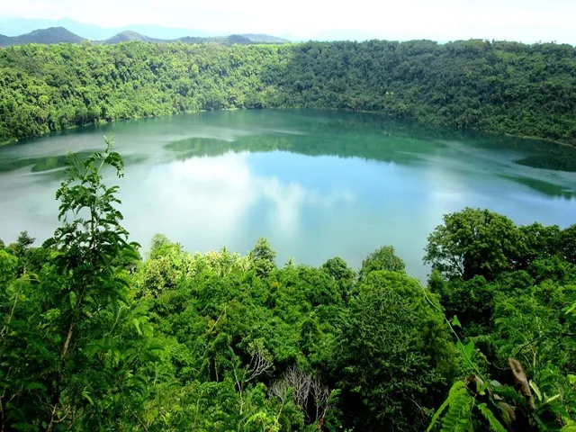 Danau Waibelen