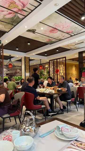 Xinqiao Restaurant