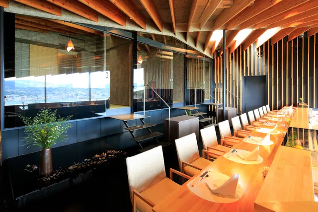 鮨ダイニング天空 / Sushi Dining TENKU