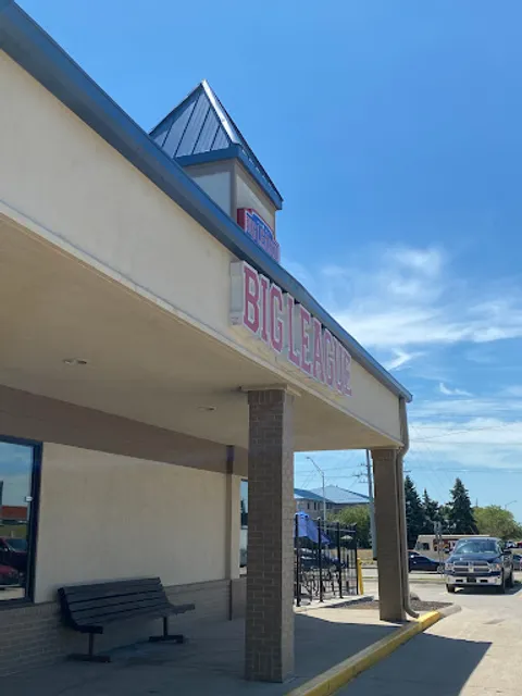 Big League Sports Bar and Grill