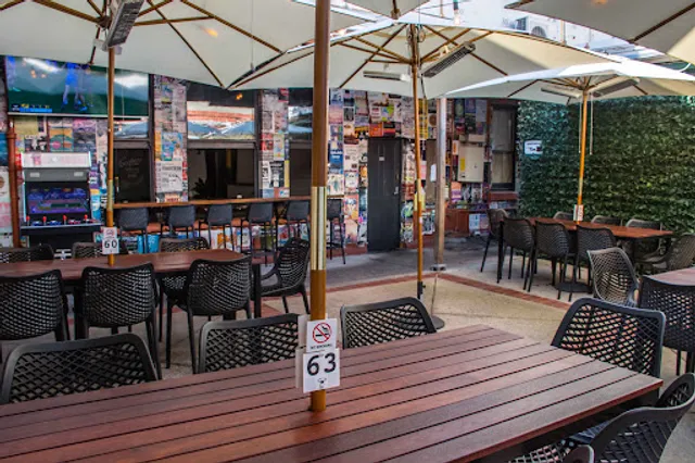 The Crown and Sceptre Hotel