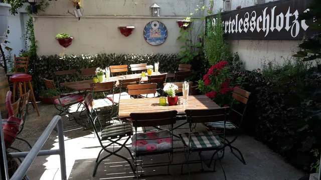 Weinstube Viertelesschlotzer