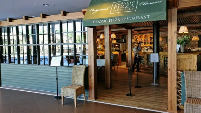 Classic Pizza Restaurant