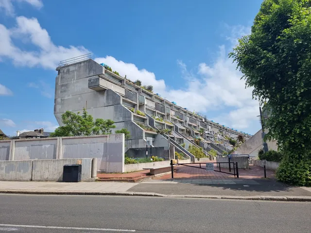 Alexandra & Ainsworth Estate