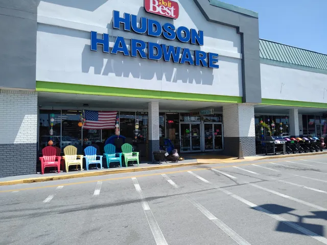 Bayonet Square Shopping Center