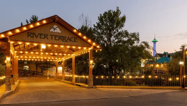 River Terrace Resort and Convention Center