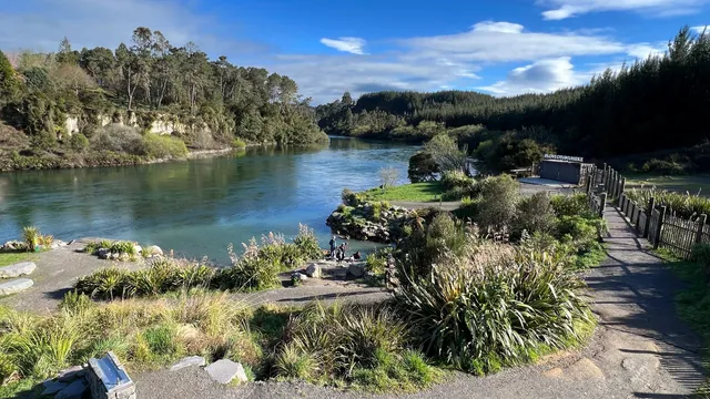 Huka Falls Walkway