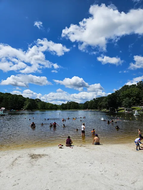 Tomahawk Lake Waterpark
