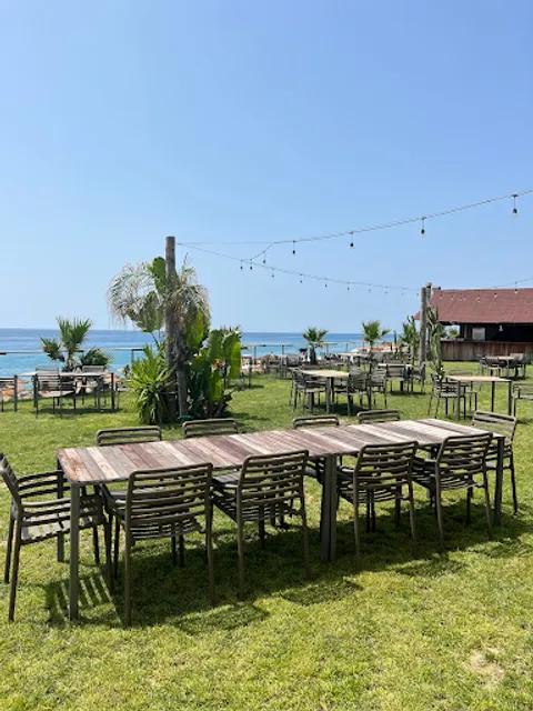 Triana Restaurant&Lounge