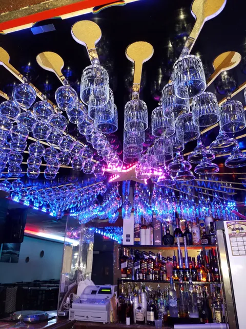 LNE Bar & Restaurant