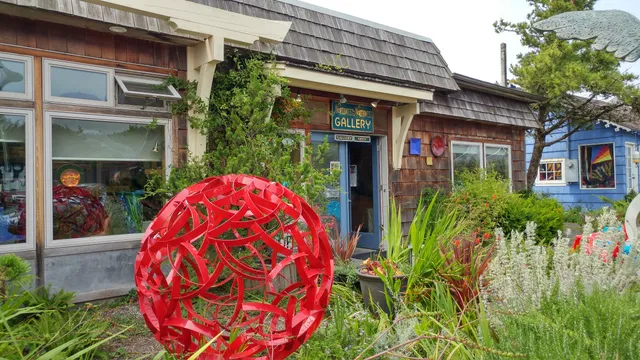 Northwest By Northwest Gallery