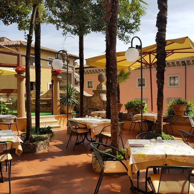 Le Cisterne Pizza & Restaurant Todi, Umbria