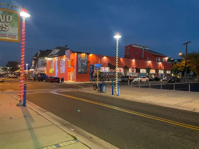 Atilis Gym, Wildwood