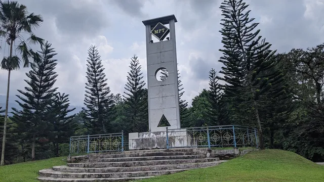 Taiping Lake Garden Clock Tower
