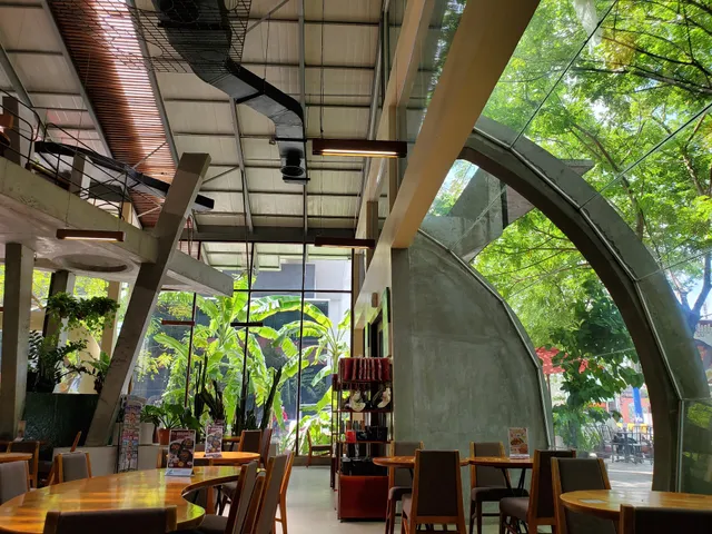 Park Café Bak Touk Official