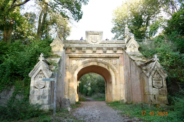 Lady Wimborne Bridge, on FP no 92