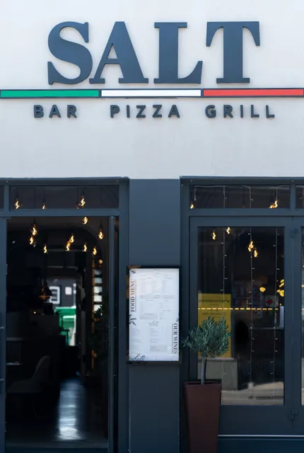 Salt Bar Pizza Grill