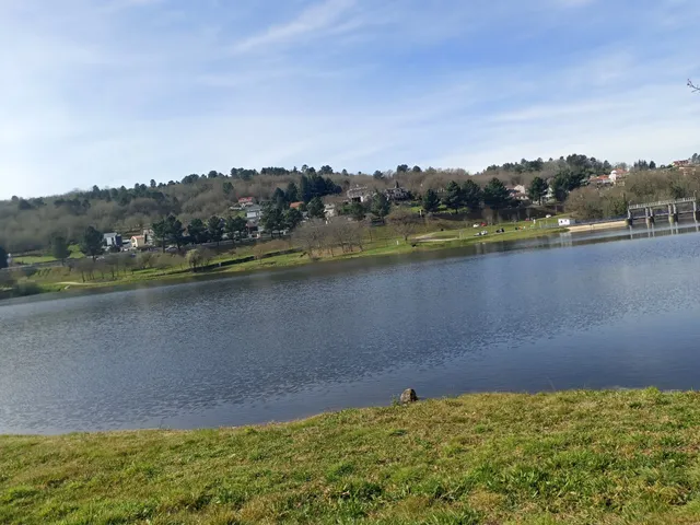 Encoro de Cachamuíña