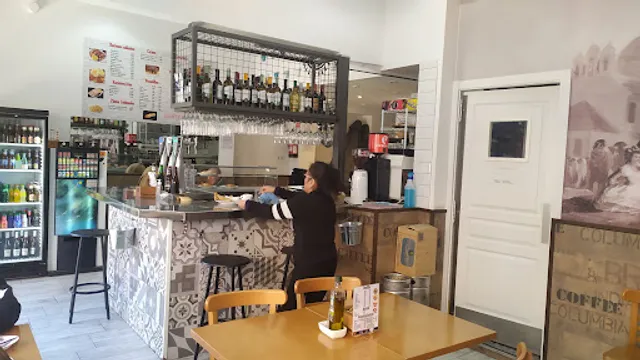 Bar cafetería viva madrid