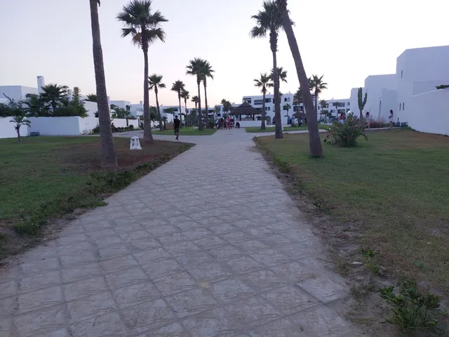Qamara Beach