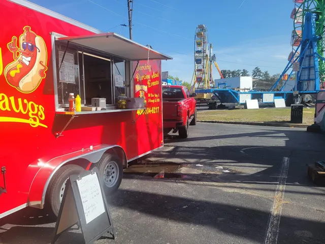 Diggity Hot Dawgs Food Truck
