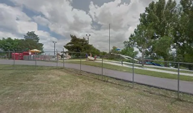 Surf's Up Food & Drink