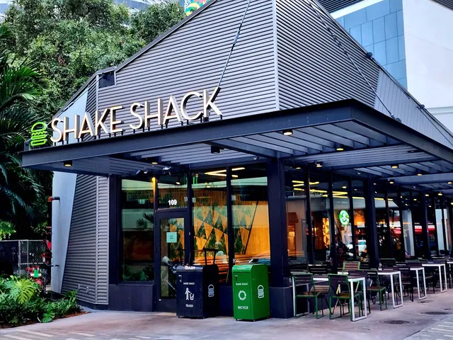 Shake Shack Mary Brickell Village