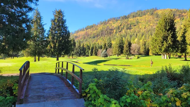 Champion Lakes Golf & Country Club