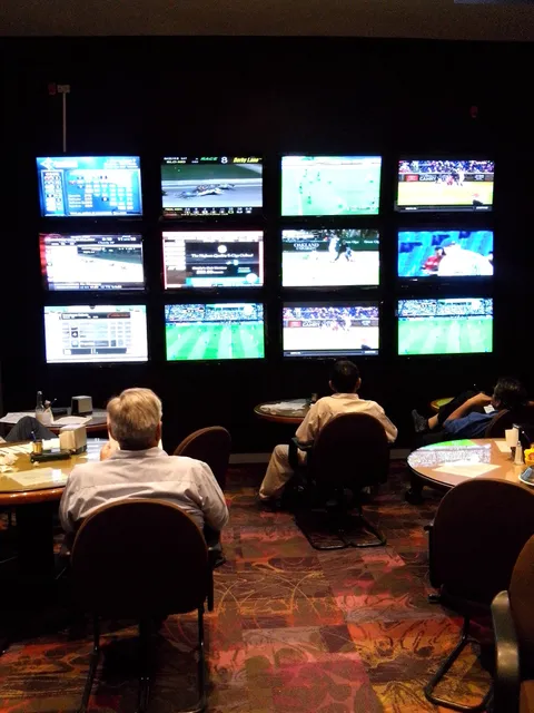 Yak Plaza Boulevares