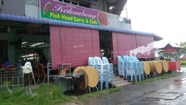 Kolombong Fish Head Curry & Cafe