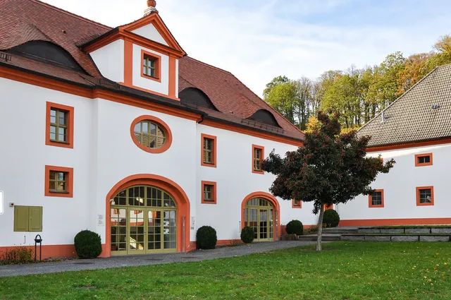 Gästehäuser St. Marienthal