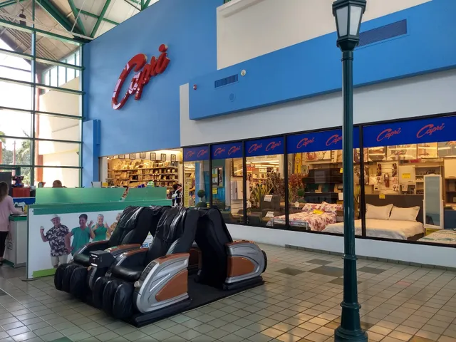 Tiendas Capri - Vega Alta Centro Gran Caribe