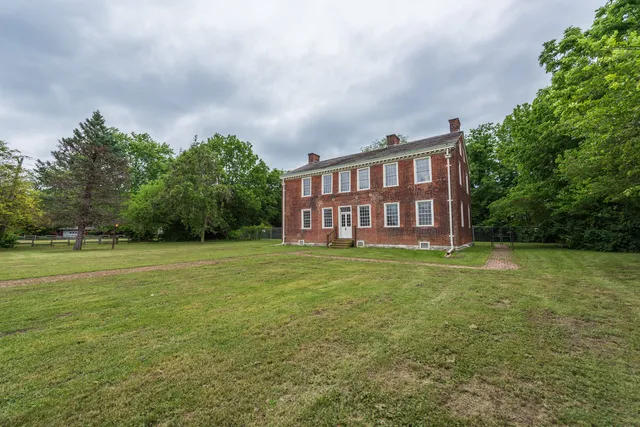 Jarrot Mansion State Historic Site
