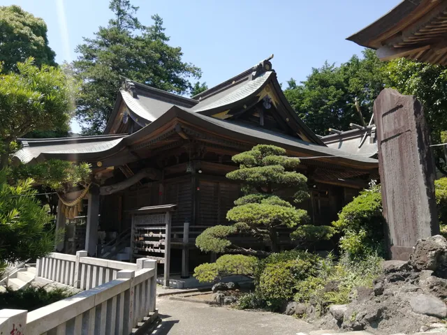 Kamei-jinja Shrine / 亀井神社