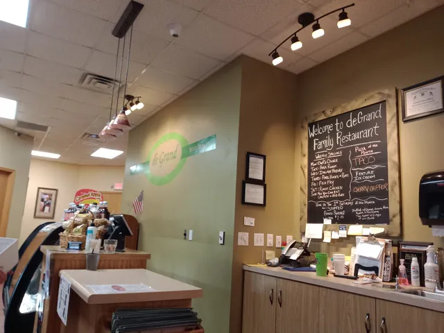 DeGrand's Family Restaurant