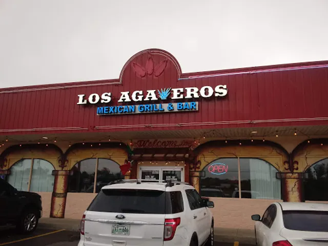 Los Agaveros Mexican grill and Bar