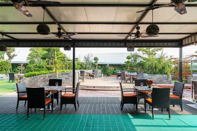 Dhaka Regency Hotel & Resort