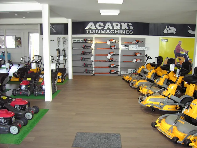 Acarki Tuinmachines - Franky Carron