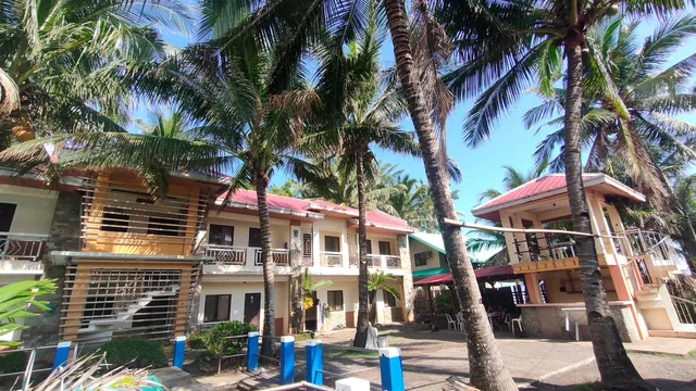 C-Chen Paradise Beach Resort
