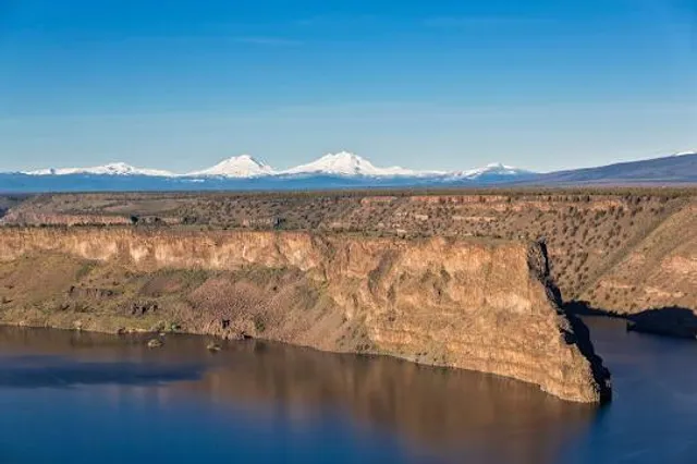 Lake Billy Chinook