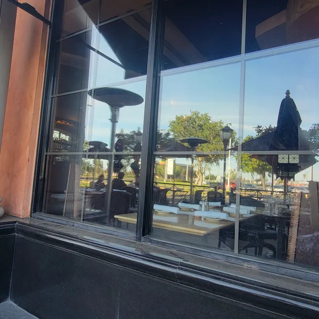 Market Square at Arden Fair