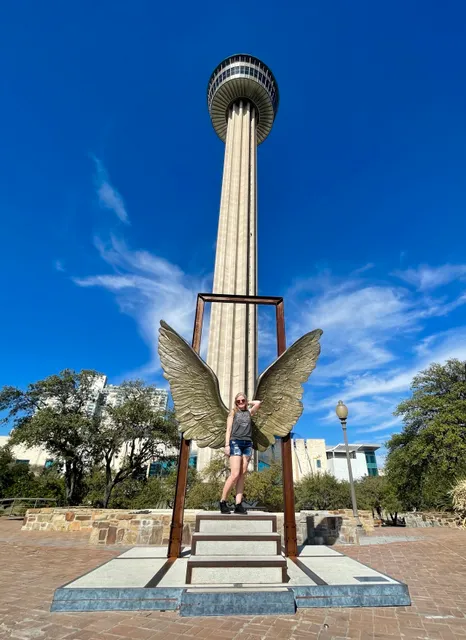 Alas de México (Wings of Mexico)