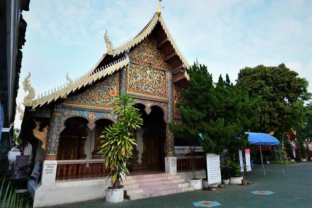 Wat Mo Kham Tuang