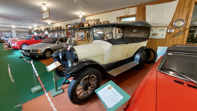 Nostalgie auf Rädern - das etwas andere Fahrzeugmuseum