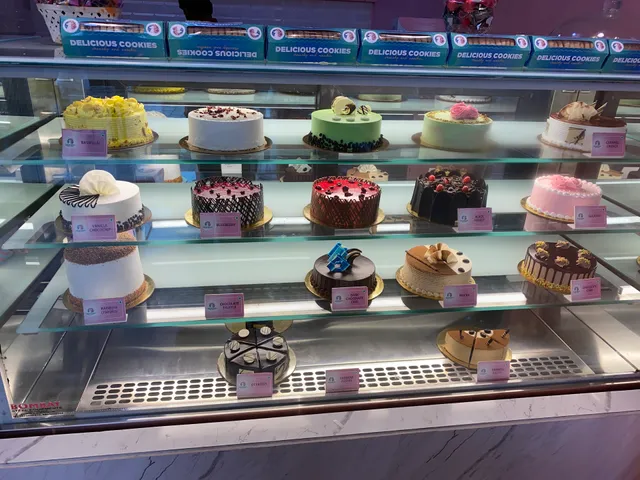 Fantasy Bakery n Patisserie